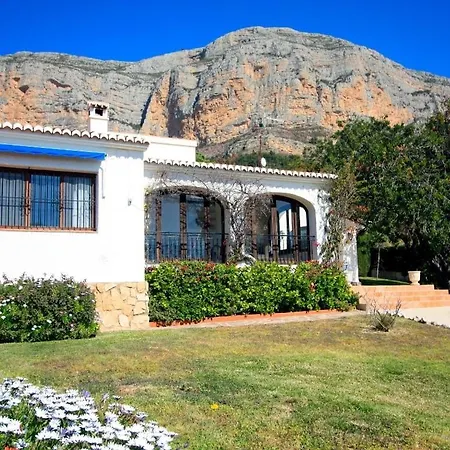 Georgianna Villa *