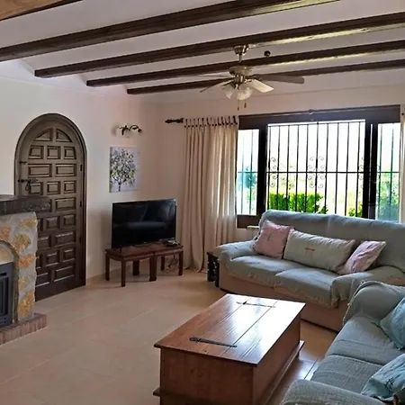 Georgianna Villa